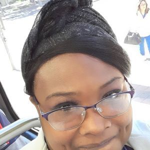 Meet your Posher, Tania